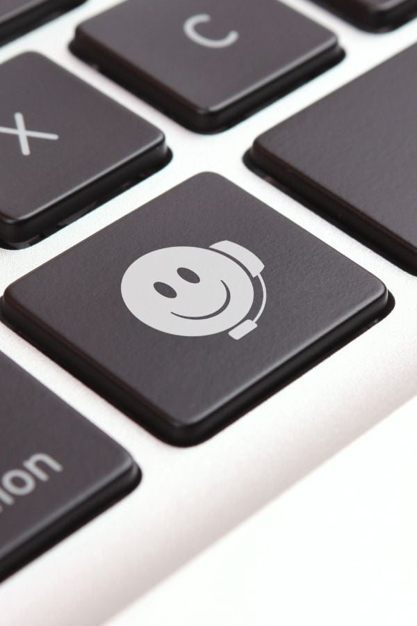 Customer Service Image (1) Customer Service Image (1)